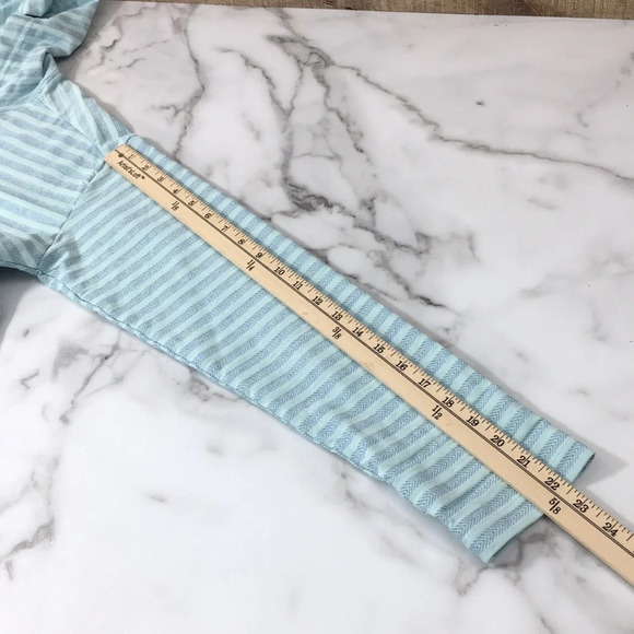 3/$20 Columbia Blue White Striped Melody Spring Hoodie Jacket Womens Medium Zip - Picture 11 of 12